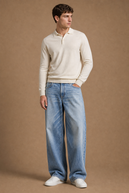 Bari Loose-Fit Jeans in Light Wash on model - front pose