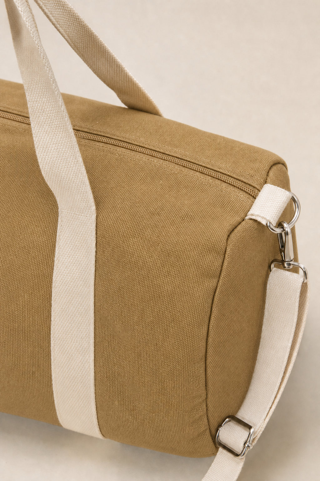 Cassis Barrel Bag in Sand - detail view