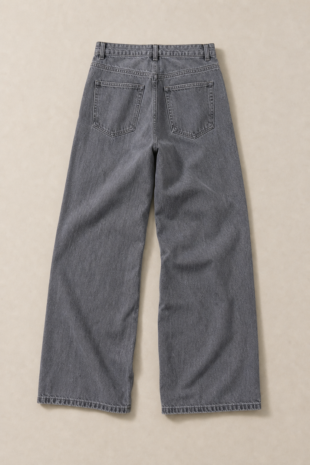 Saumur Wide-leg Jeans in Grey Wash - back view