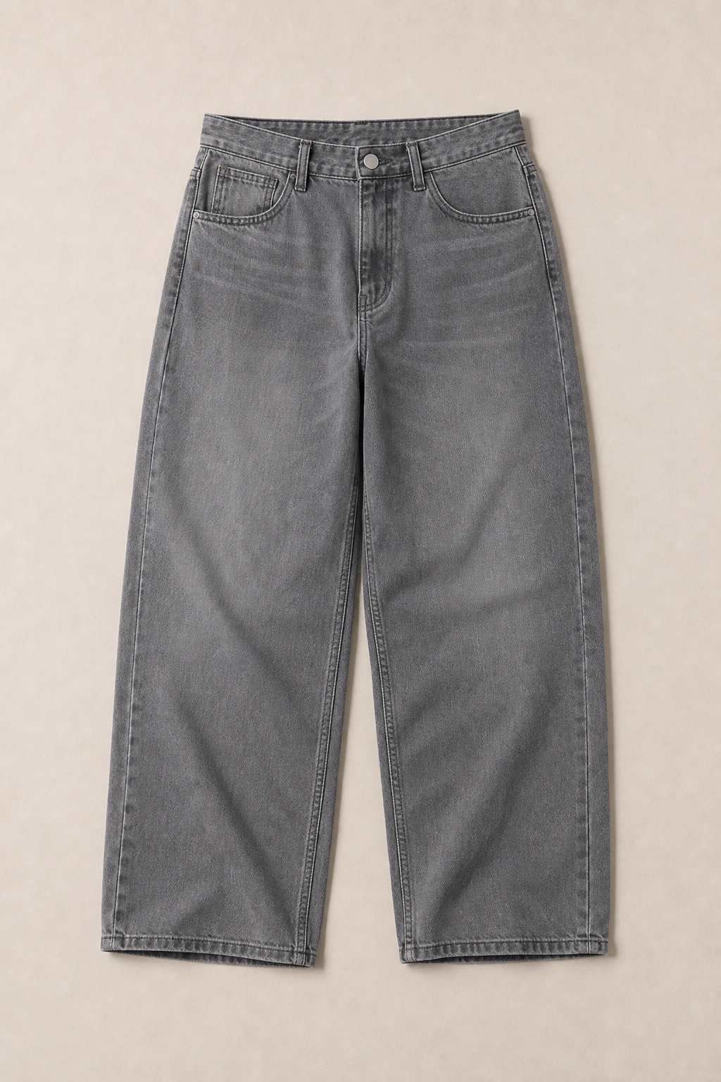 Torino Loose-Fit Jeans in Light Grey Wash - front view